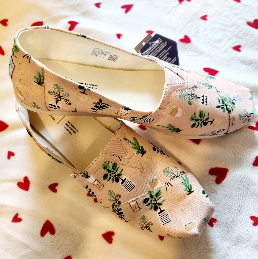 TOMS Alpargata Shoes size 11 Pink Dust House Plants Print NWT